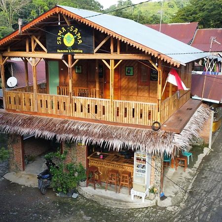 Sama Sama Homestay & Trekking Only Stay Here Book Trekking And Transport With Us Bukit Lawang Exterior foto